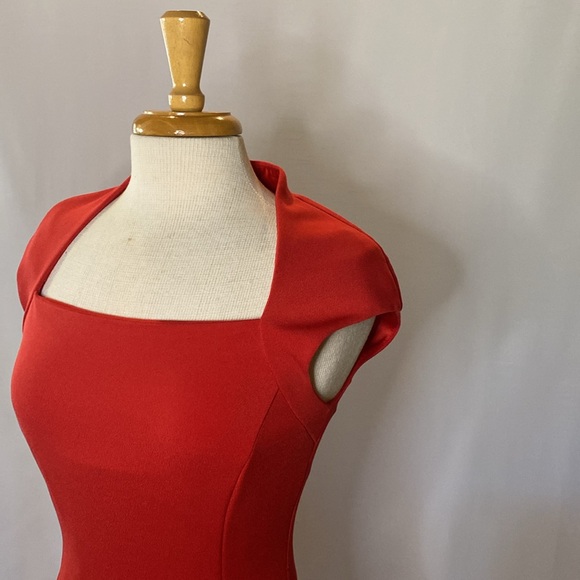 Ted Baker London Size 2 bodycon red dress - Picture 3 of 6